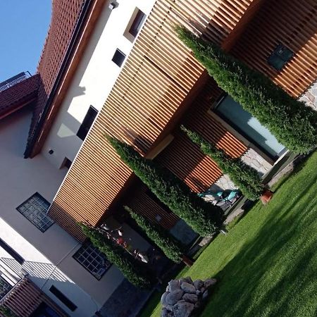 Casa Borgo 호텔 브라쇼브 외부 사진